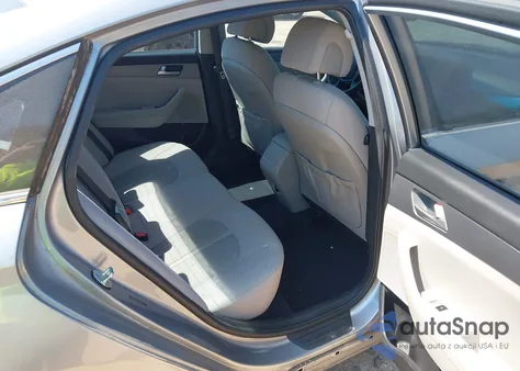 2017 Hyundai Sonata Se z USA, uszkodzony, nr VIN 5NPE24AF1HH568279